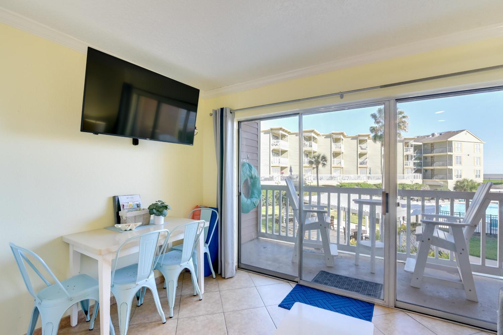 Coastal Galveston Condo Walk To Shoreline! 外观 照片